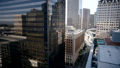 Hochhaus-Glas-Bürogebäude-downtown-Los-Angeles.-4K