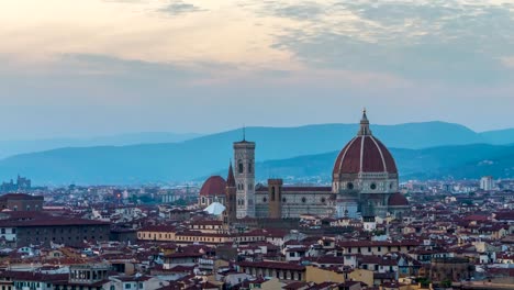 Lapso-de-tiempo-de-puesta-de-sol-del-horizonte-de-Florencia-en-Italia