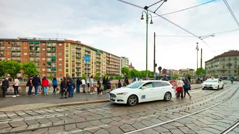 Italien-Tag-leichte-Mailand-Stadt-berühmten-Kanals-Bucht-Verkehr-Panorama-4k-Zeitraffer