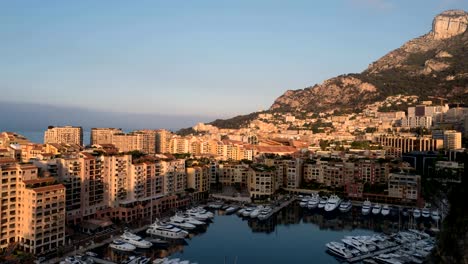 Lapso-de-tiempo-de-Mónaco-Monte-Carlo-4K,-ciudad-horizonte-timelapse-en-el-puerto-de-Ville