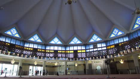 The-National-Mosque-of-Malaysia,-Kuala-Lumpur-(Masjid-Negara),-circa-January-2017