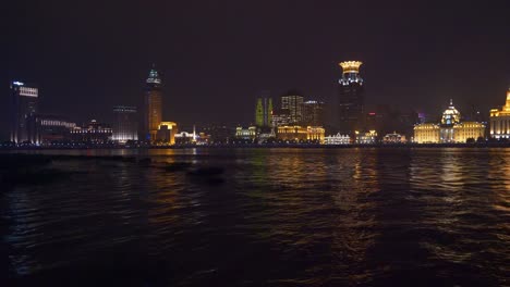 nachts-beleuchtet-Stadt-Fluss-Bucht-Panorama-4k-China-shanghai