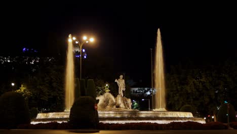 Fuente-de-neptuno-Madrid-en-la-noche-(HD