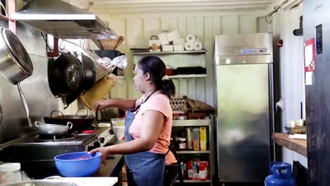 Woman-cooking-in-kitchen