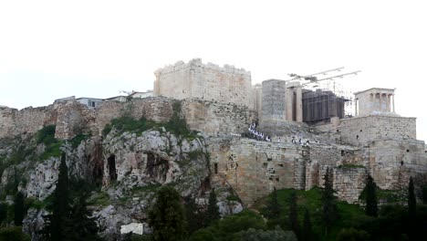 Die-Akropolis-in-Athen,-Griechenland,-in-den-Morgen-vor-Sonnenaufgang