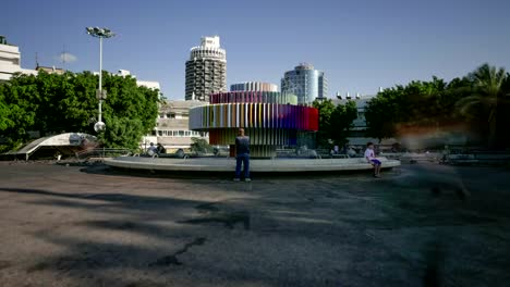 Stadtzentrum-von-Tel-Aviv,-Israel-Zeitraffer-Brunnen