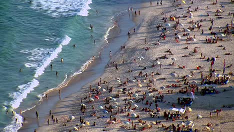 Closeup-aerial-view-of-Copacabana-beach,-Rio-de-Janeiro,-Brazil