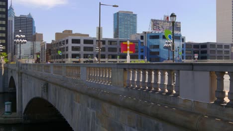 Vereinigte-Staaten-Tag-Philadelphia-Stadt-Fluss-zu-Fuß-Brücke-4-k,-Pennsylvania