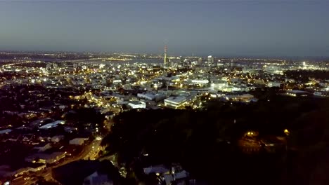 Aerial-of-Auckland-downtown-skyline-during-sunset