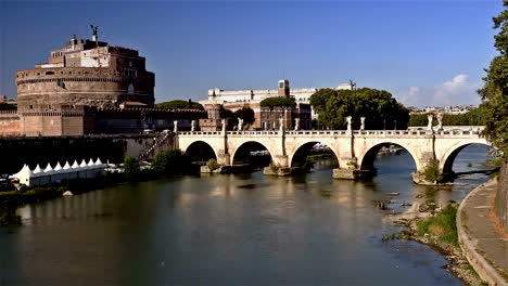 Castillo-de-San-Angelo,-Roma,-Italia.-Lapso-de-tiempo