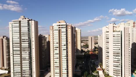 Aerial-View-Ribeirao-Preto-City,-Sao-Paulo,-Brasilien