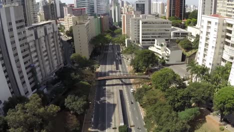 Vista-aérea-de-San-Pablo,-Brasil,-en-el-centro-de-la-ciudad