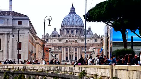 Video-von-der-St.-Peter-Basilika