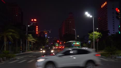 Nacht-erleuchtet-Zhuhai-Stadt-Verkehr-Straße-Panorama-4k-china