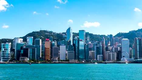 Victoria-Harbour-und-die-Skyline-von-Hong-Kong-Island