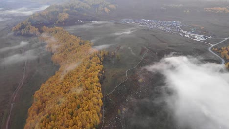 Landschaft-der-Hemu-Dorf,-Xinjiang,-China