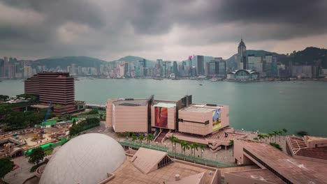 China-Hong-Kong-Tag-Sturm-Himmel-Stadt-Golf-Panorama-4k-Zeitraffer