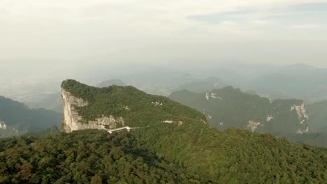 Tianmen-Berge-in-Zhangjiajie