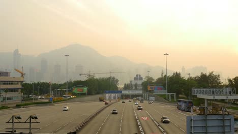 Hong-Kong-Stadt-Sonnenuntergangszeit-Verkehr-Straße-Bucht-Panorama-4k-china