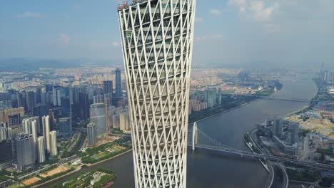 día-soleado-guangzhou-liede-Puente-Río-Perla-Cantón-torre-panorama-aéreo-superior-4k-china