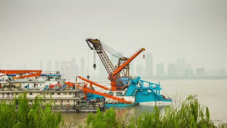 day-time-wuhan-yangtze-river-industrial-construction-crane-panorama-4k-time-lapse-china