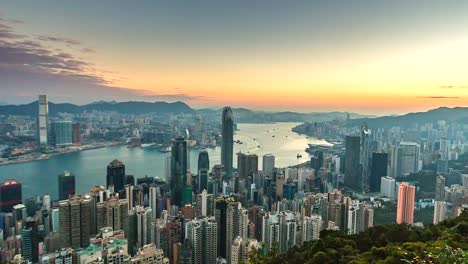 4K,-Zeit-verfallen-Hong-Kong-Stadtbild-am-Morgen-sonnenaufgangszeit-am-Victoria-Harbour