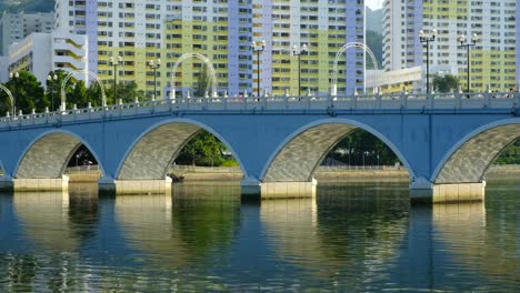 Bogenbrücke-in-Hong-Kong