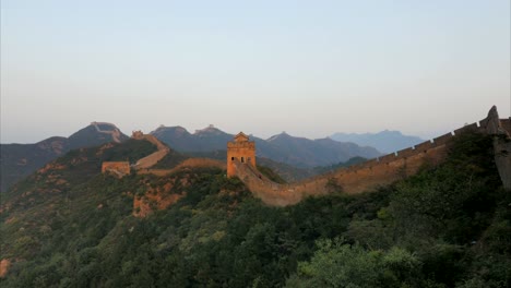 atardecer-en-la-gran-muralla,-jinshanling