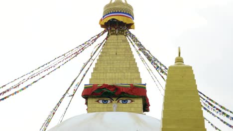 El-más-grande-Boudhanath-Stupa-en-Valle-de-Katmandú,-Nepal.