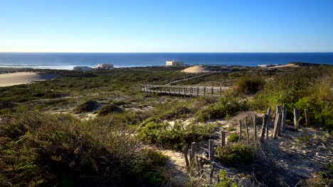 Praia-do-Guincho-Beach-on-a-summer-day-in-Sintra,-Portugal