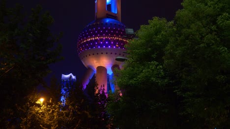 Nacht-erleuchtet-Stadt-Zentrum-von-berühmten-Turm-Panorama-4k-China-shanghai