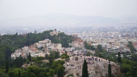 Luftbild-auf-dem-Areopag-Hill-und-Athen-National-Observatory.