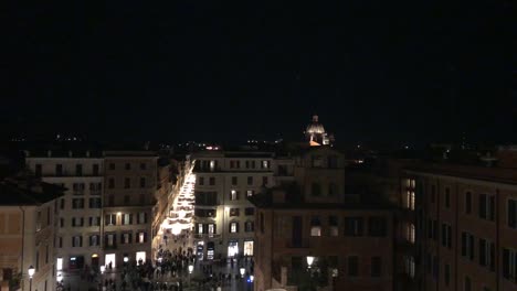 Spanische-Treppe-von-oben-bei-Nacht