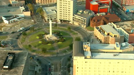 General-Robert-E-Lee-Memorial-Vista-aérea-de-la-ciudad-de-Nueva-Orleans