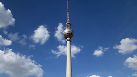 Alexandreplatz-TV-tower