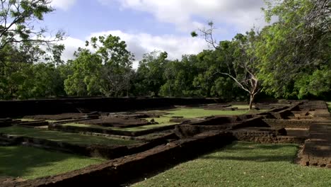 Tempel-in-Sigiriya,-Sri-Lanka