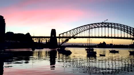 Puente-del-Puerto-de-Sídney.--