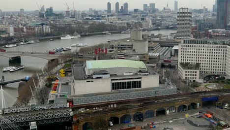 Birds-view-of-the-city-of-London