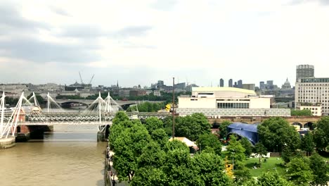 Una-vista-aérea-de-Londres-vista-desde-la-rueda-de-Milenio-de-ojo-de-Londres