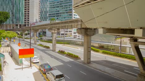 Kuala-Lumpur-downtown.-City-traffic-timelapse