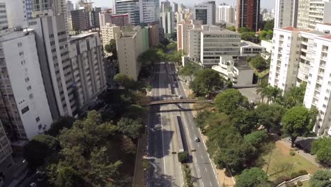 Vista-aérea-de-San-Pablo,-Brasil,-en-el-centro-de-la-ciudad