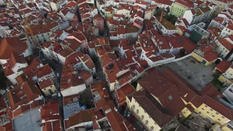 Aerial-View-of-Alfama,-Lisbon,-Portugal