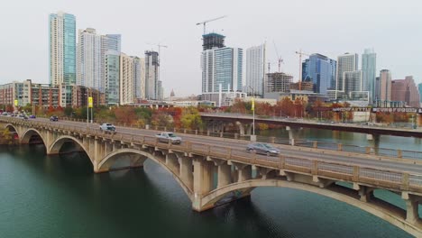 Reverse-Aerial-View-of-Lamar-Boulevard-Bridge-in-Austin-Texas