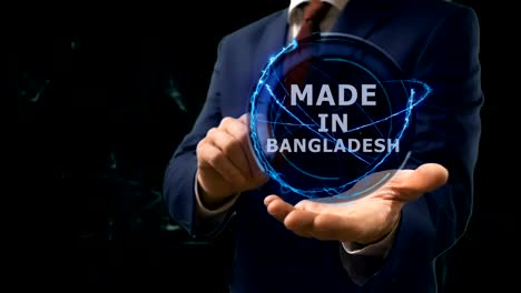 Empresario-muestra-el-holograma-del-concepto-hecho-en-Bangladesh-en-su-mano