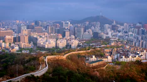 Seoul-Skyline-bei-Sonnenuntergang,-Südkorea.