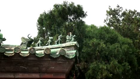 Vergrößern-Sie-den-Tempel-des-Himmels,-Peking-Schuss-von-Dachziegeln