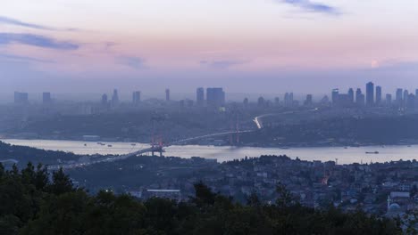 Time-lapse-of-Maiden's-Tower-in-Istanbul