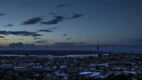 Auckland-Einbruch-der-Dunkelheit-Zeitraffer