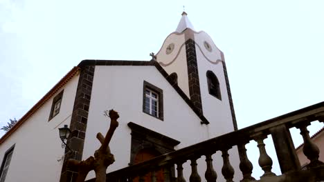 Kirche-Unserer-Lieben-Frau-Vom-Licht-Kirche-In-Holz