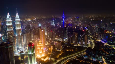 Nacht-Kuala-Lumpur-Verkehrsstraße-aerial-Panorama-Zeitraffer-4k-Malaysia